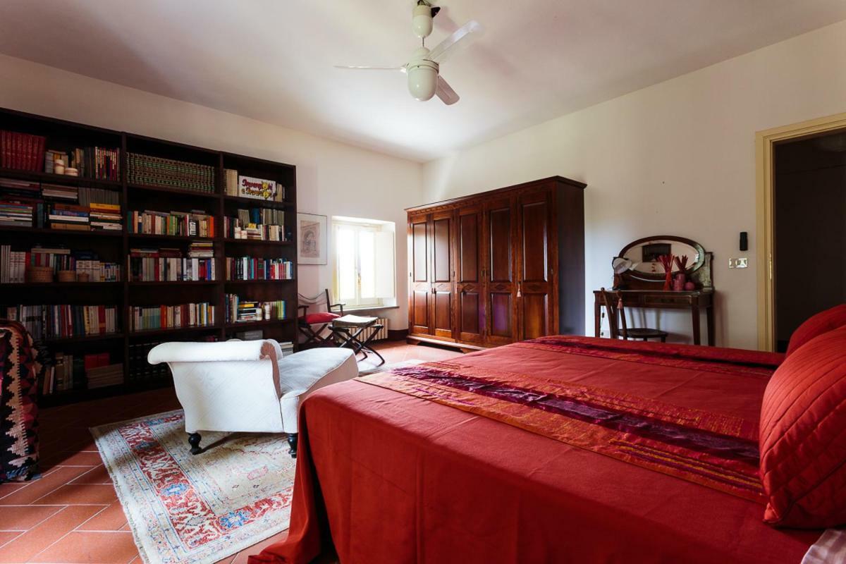 サンタ・ルーチェ Il Montelletto Bed & Breakfast エクステリア 写真