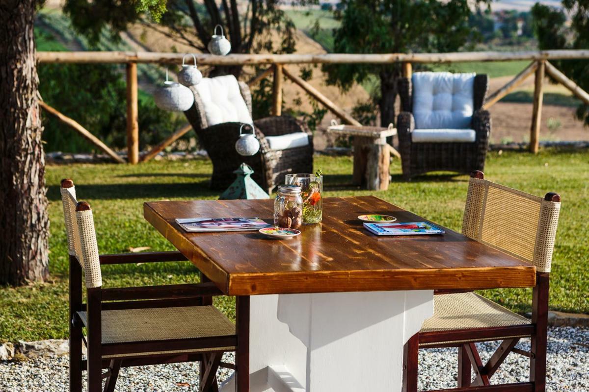 サンタ・ルーチェ Il Montelletto Bed & Breakfast エクステリア 写真